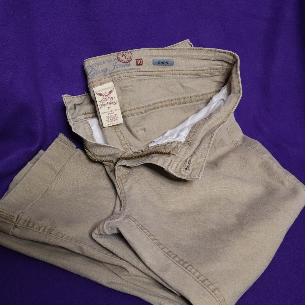 Ladies Capris